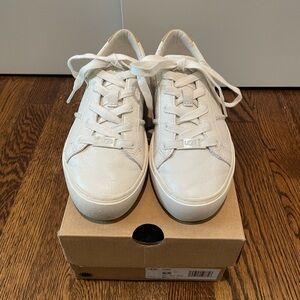 UGG Dinale leather sneakers, 6.5